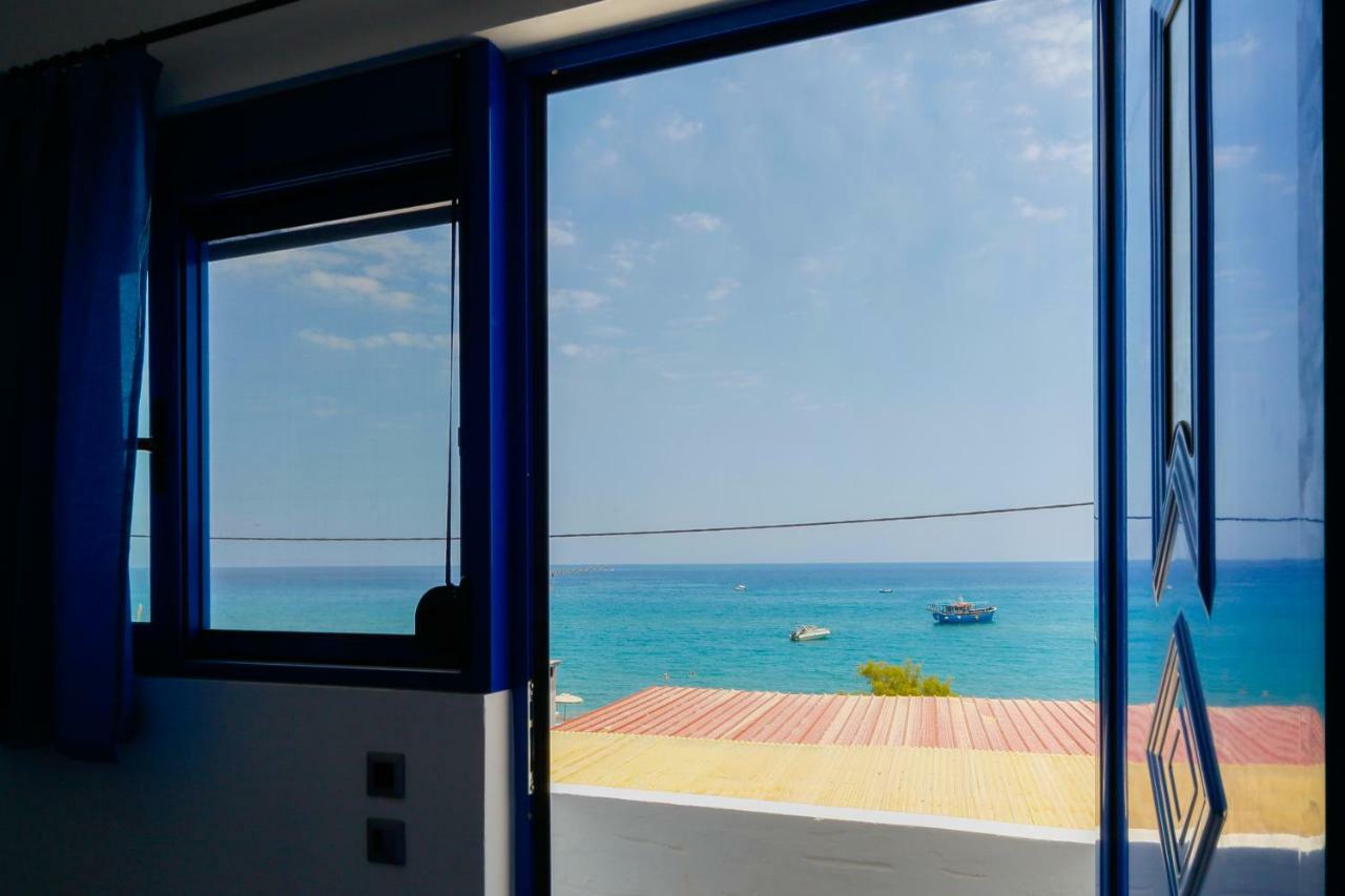 アルハンゲロスRiva Del Mareアパートメント エクステリア 写真
